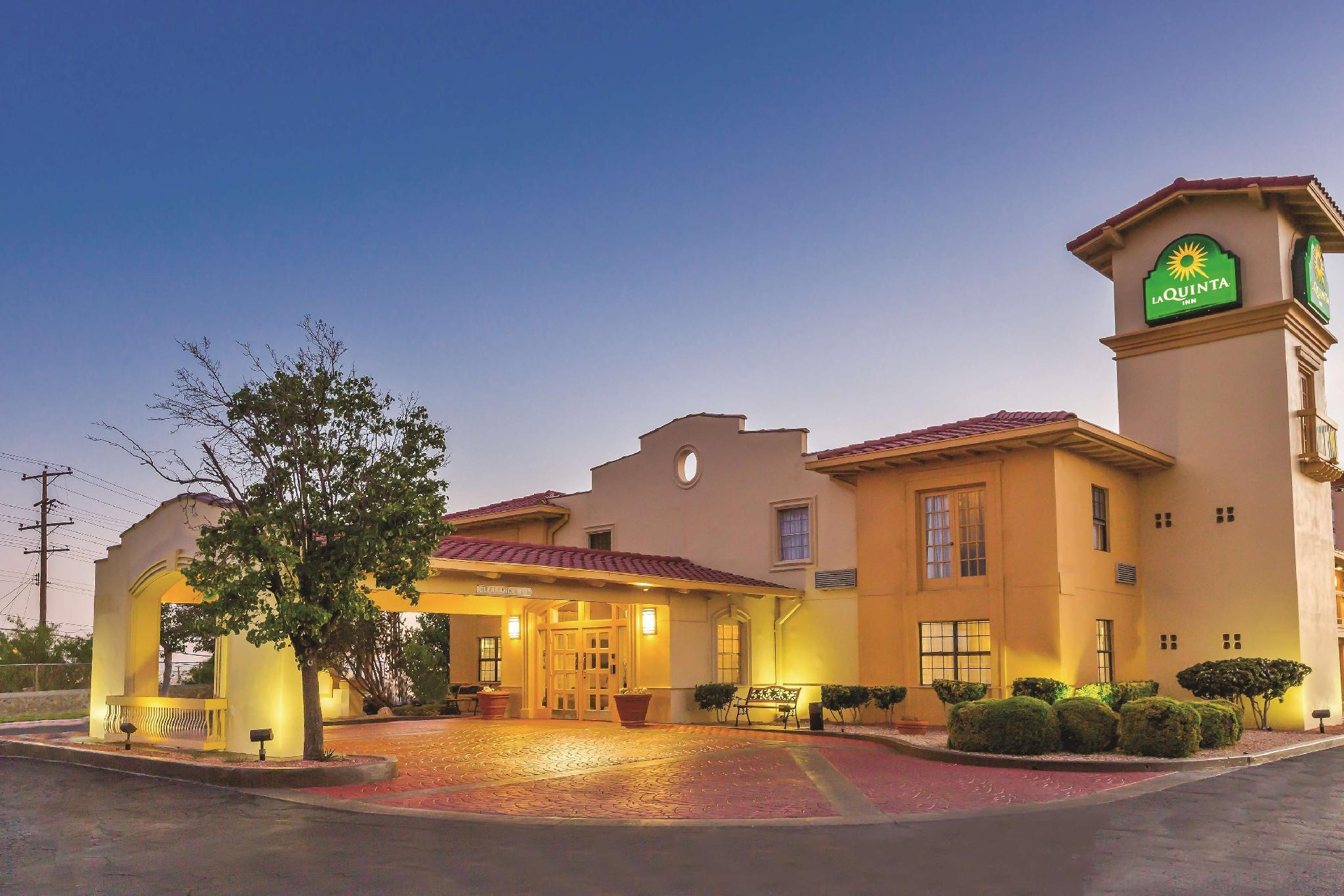 Travelodge By Wyndham El Paso - Airport Exterior photo